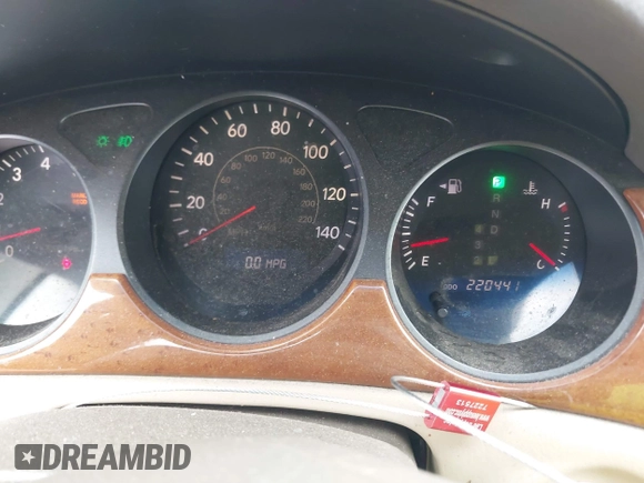 2005 Lexus ES 330 with VIN JTHBA30G655099467, listed as a IAAI auction lot 42095617 with 220,441 mi miles. Bid and sale history available at carsss.com. Image 7.