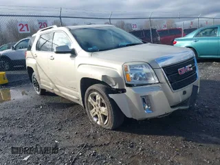 2012 GMC Terrain SLT-1 with VIN 2GKFLVEK9C6306302, listed as a IAAI auction lot 40796059 with 157,082 mi miles. Bid and sale history available at carsss.com. Image 1.