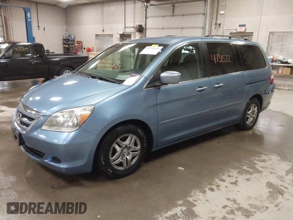2006 Honda Odyssey EX with VIN 5FNRL38466B123206, listed as a IAAI auction lot 41731572 with 110,792 mi miles. Bid and sale history available at carsss.com. Image 2.