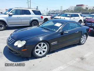 2003 Mercedes-Benz SL 500 z VIN WDBSK75F23F015866, wystawiony jako IAAI lot #42415510 z przebiegiem 141 049 mil mil oraz . Historia ofert i sprzedaży dostępna na DreamBid. Obrazek 2.
