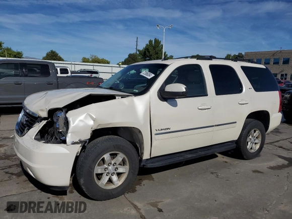 2011 GMC Yukon SLT with VIN 1GKS2CE0XBR191328, listed as a Copart auction lot 72386084 with 241,725 mi miles and Salvage Title. Bid and sale history available at carsss.com. Image 1.