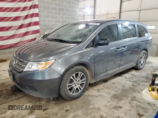 2012 Honda Odyssey EX-L with VIN 5FNRL5H64CB099092, listed as a Copart auction lot 42124784 with 247,535 mi miles and Non Repairable. Bid and sale history available at carsss.com. Image 1.