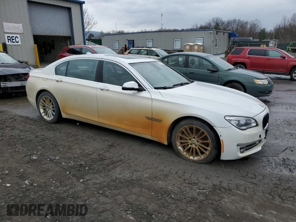 2014 BMW 7 Series ALPINA B7 xDrive with VIN WBAYF8C5XED142604, listed as a Copart auction lot 52551345 with 124,474 mi miles and Clean Title. Bid and sale history available at DreamBid. Image 4.