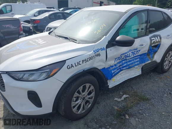 2025 Ford Escape Active z VIN 1FMCU0GNXSUA45604, wystawiony jako IAAI lot #42136960 z przebiegiem 4 161 mil mil oraz . Historia ofert i sprzedaży dostępna na DreamBid. Obrazek 14.