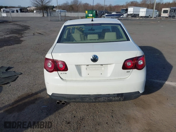 2008 Volkswagen Jetta Sedan S with VIN 3VWJM71K58M152539, listed as a IAAI auction lot 41727237 with 222,800 mi miles. Bid and sale history available at carsss.com. Image 16.