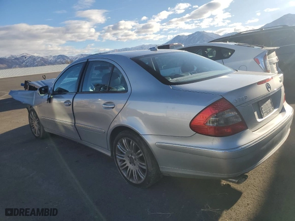 2008 Mercedes-Benz E-Class Luxury 3.5L with VIN WDBUF87X28B329184, listed as a Copart auction lot 81047254 with 0 mi miles and Salvage Title. Bid and sale history available at carsss.com. Image 2.