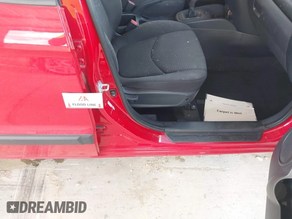 2013 Kia Soul with VIN KNDJT2A53D7539419, listed as a IAAI auction lot 40637283 with 148,621 mi miles. Bid and sale history available at carsss.com. Image 6.