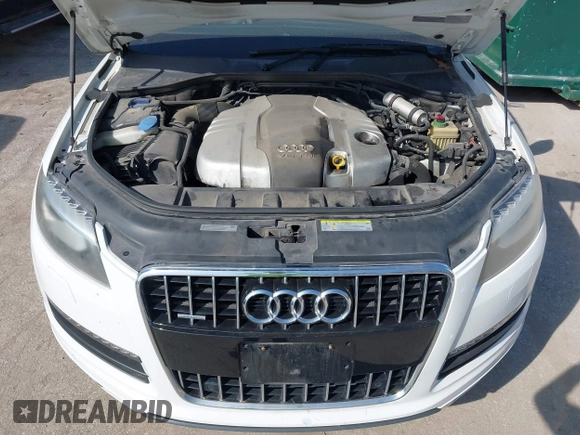 2014 Audi Q7 3.0L TDI Prestige with VIN WA1VMAFE2ED013300, listed as a IAAI auction lot 41801591 with 164,514 mi miles. Bid and sale history available at carsss.com. Image 10.