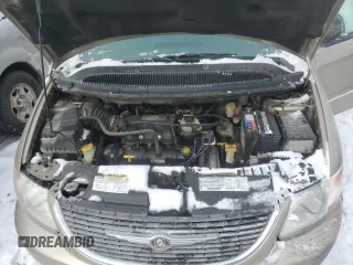 2002 Chrysler Town & Country LXi with VIN 2C8GP54L72R580009, listed as a Copart auction lot 45201505 with 124,085 mi miles and Clean Title. Bid and sale history available at carsss.com. Image 12.