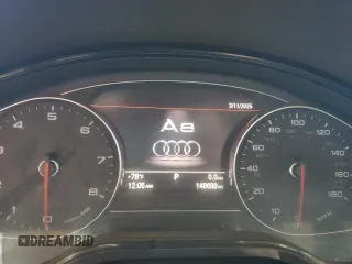2011 Audi A8 z VIN WAURVAFD5BN019557, wystawiony jako Copart lot #54801035 z przebiegiem 148 688 mil mil oraz Tytuł czysty. Historia ofert i sprzedaży dostępna na DreamBid. Obrazek 9.
