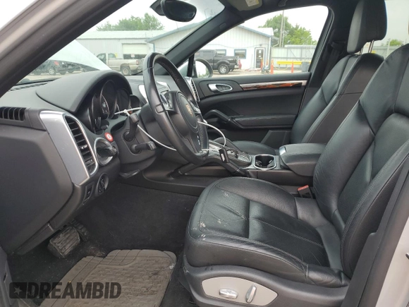 2014 Porsche Cayenne Diesel with VIN WP1AF2A23ELA38194, listed as a Copart auction lot 58563785 with 75,463 mi miles and Salvage title. Bid and sale history available at DreamBid. Image 7.