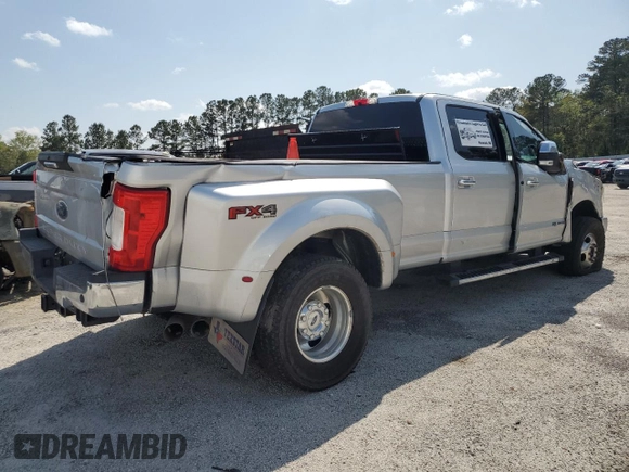 2019 Ford F-350 XL with VIN 1FT8W3DT3KEG72017, listed as a Copart auction lot 50609235 with 161,842 mi miles and Salvage title. Bid and sale history available at DreamBid. Image 4.