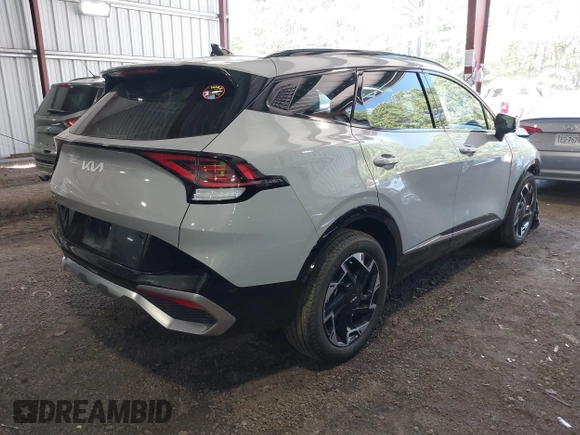 2024 Kia Sportage SX-Prestige z VIN 5XYK53DF2RG180390, wystawiony jako IAAI lot #42205645 z przebiegiem 9 330 mil mil oraz . Historia ofert i sprzedaży dostępna na DreamBid. Obrazek 4.