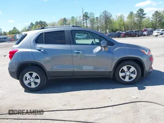 2020 Chevrolet Trax LT with VIN 3GNCJLSBXLL322296, listed as a IAAI auction lot 42030809 with 51,367 mi miles and . Bid and sale history available at DreamBid. Image 13.