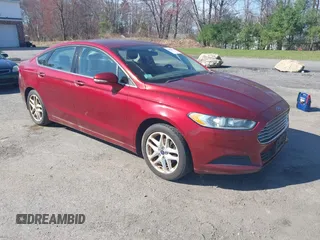 2014 Ford Fusion SE with VIN 3FA6P0H72ER277589, listed as a IAAI auction lot 42088477 with 152,820 mi miles. Bid and sale history available at carsss.com. Image 1.