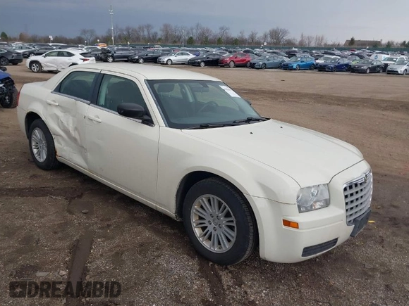 2009 Chrysler 300 LX with VIN 2C3KA43D09H508381, listed as a IAAI auction lot 41834673 with 112,152 mi miles. Bid and sale history available at carsss.com. Image 1.