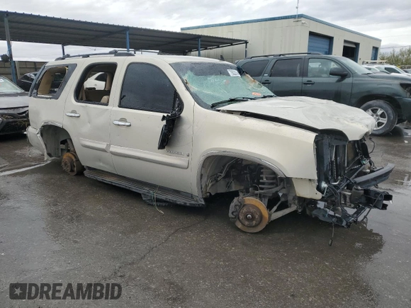 2007 GMC Yukon SLE with VIN 1GKFK13017R157472, listed as a Copart auction lot 79322014 with 0 mi miles and Salvage Title. Bid and sale history available at carsss.com. Image 4.