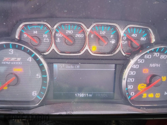 2018 Chevrolet Silverado 1500 LT with VIN 3GCUKREC7JG497399, listed as a IAAI auction lot 41497685 with 179,811 mi miles. Bid and sale history available at carsss.com. Image 7.
