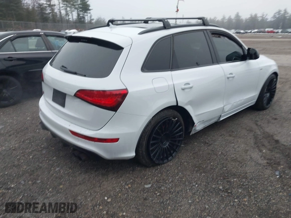 2016 Audi Q5 Premium Plus with VIN WA1D7AFP7GA151732, listed as a IAAI auction lot 41054067 with 129,499 mi miles. Bid and sale history available at carsss.com. Image 4.