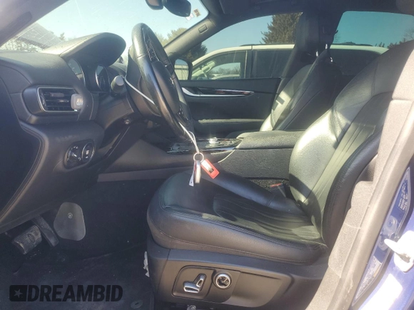 2021 Maserati Levante z VIN ZN661XUA9MX357790, wystawiony jako Copart lot #47872615 z przebiegiem 44 634 mil mil oraz Szkoda całkowita • Salvage title. Historia ofert i sprzedaży dostępna na DreamBid. Obrazek 7.