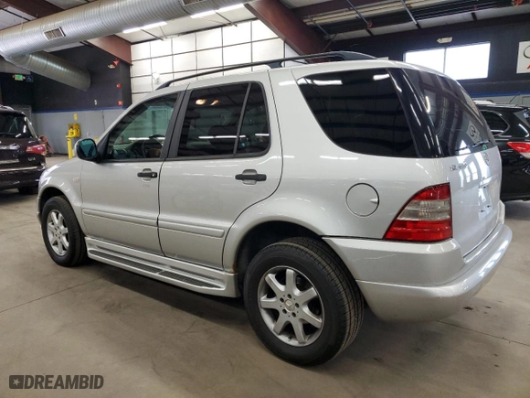 1999 Mercedes-Benz M-Class with VIN 4JGAB72EXXA086000, listed as a Copart auction lot 41435945 with 198,368 mi miles and Clean Title. Bid and sale history available at carsss.com. Image 2.