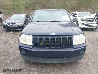 2006 Jeep Grand Cherokee Laredo with VIN 1J4GS48K76C187681, listed as a IAAI auction lot 41724035 with 194,781 mi miles. Bid and sale history available at carsss.com. Image 6.