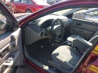 2004 Ford Taurus z VIN 1FAFP52244G193516, wystawiony jako IAAI lot #41780600 z przebiegiem 81 188 mil mil oraz . Historia ofert i sprzedaży dostępna na DreamBid. Obrazek 5.