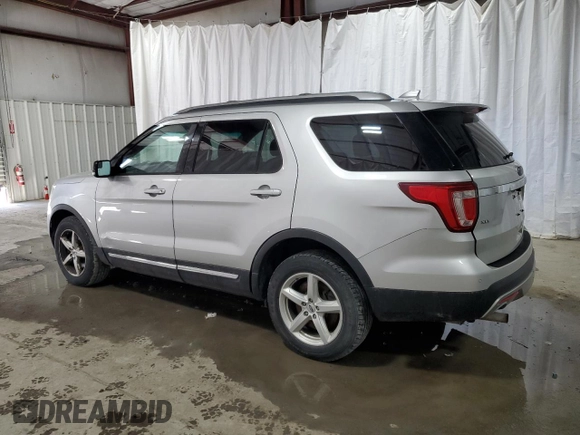 2016 Ford Explorer XLT with VIN 1FM5K8D88GGC94498, listed as a Copart auction lot 51504785 with 138,302 mi miles and Clean Title. Bid and sale history available at carsss.com. Image 2.