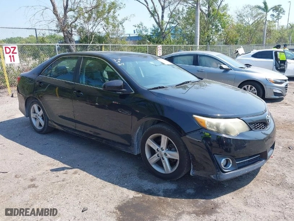 2014 Toyota Camry L with VIN 4T1BF1FK6EU467408, listed as a IAAI auction lot 41835997 with 192,335 mi miles. Bid and sale history available at carsss.com. Image 1.