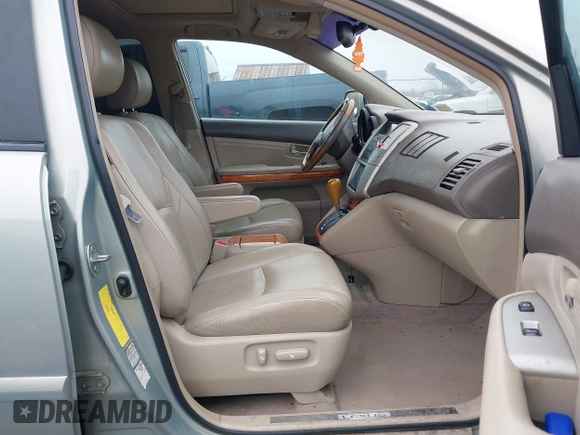 2004 Lexus RX 330 with VIN 2T2HA31UX4C018516, listed as a IAAI auction lot 41941522 with 203,618 mi miles and . Bid and sale history available at DreamBid. Image 5.