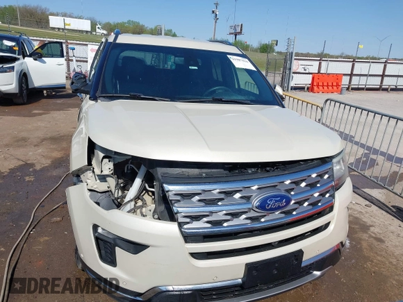 2018 Ford Explorer Limited z VIN 1FM5K7FH4JGA63211, wystawiony jako IAAI lot #41987810 z przebiegiem 89 442 mil mil oraz . Historia ofert i sprzedaży dostępna na DreamBid. Obrazek 12.