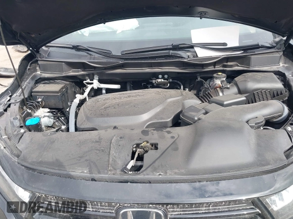 2024 Honda Odyssey Sport with VIN 5FNRL6H75RB056176, listed as a IAAI auction lot 41701547 with 10,660 mi miles and . Bid and sale history available at DreamBid. Image 10.