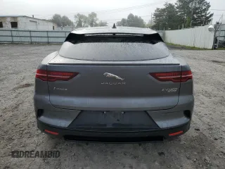 2019 Jaguar I-Pace HSE z VIN SADHD2S17K1F74222, wystawiony jako Copart lot #69505793 z przebiegiem 55 698 mil mil oraz . Historia ofert i sprzedaży dostępna na DreamBid. Obrazek 6.
