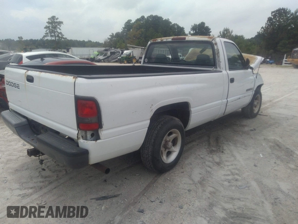 1996 Dodge 1500 z VIN 1B7HC16Y5TS694447, wystawiony jako IAAI lot #31071726 z przebiegiem 204 660 mil mil oraz . Historia ofert i sprzedaży dostępna na DreamBid. Obrazek 4.