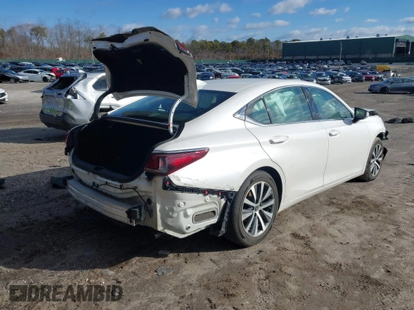 2019 Lexus ES 350 z VIN 58ABZ1B15KU046904, wystawiony jako IAAI lot #41585313 z przebiegiem 105 650 mil mil oraz . Historia ofert i sprzedaży dostępna na DreamBid. Obrazek 4.