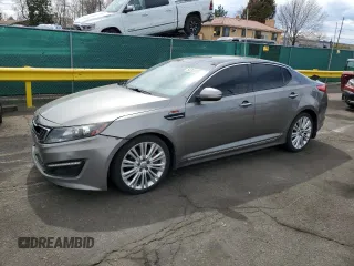 2013 Kia Optima SX z VIN 5XXGR4A67DG128951, wystawiony jako Copart lot #50331285 z przebiegiem 170 925 mil mil oraz Szkoda całkowita • Salvage title. Historia ofert i sprzedaży dostępna na DreamBid. Obrazek 1.