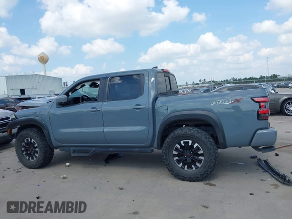 2022 Nissan Frontier SV z VIN 1N6ED1EJ3NN661336, wystawiony jako IAAI lot #42331182 z przebiegiem Nie podano mil oraz . Historia ofert i sprzedaży dostępna na DreamBid. Obrazek 15.