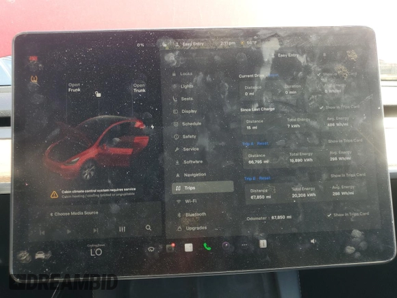 2021 Tesla Model Y Long Range with VIN 5YJYGAEE4MF260627, listed as a Copart auction lot 49091655 with 67,850 mi miles and Salvage Title. Bid and sale history available at DreamBid. Image 9.