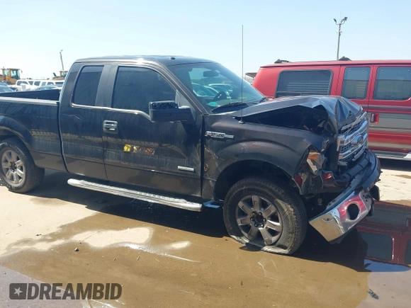 2014 Ford F-150 XL with VIN 1FTFX1CTXEFB99967, listed as a IAAI auction lot 41857505 with 170,478 mi miles. Bid and sale history available at carsss.com. Image 18.