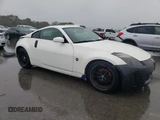 2004 Nissan 350Z Enthusiast with VIN JN1AZ34D54M101951, listed as a Copart auction lot 73592184 with 131,404 mi miles and Clean Title. Bid and sale history available at DreamBid. Image 4.