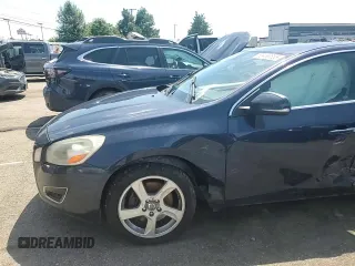 2013 Volvo S60 T5 Premier with VIN YV1612FS4D2230401, listed as a Copart auction lot 63463655 with 210,680 mi miles and Salvage title. Bid and sale history available at DreamBid. Image 13.