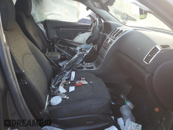2012 GMC Acadia SLE z VIN 1GKKVPED5CJ343730, wystawiony jako Copart lot #84387724 z przebiegiem Nie podano mil oraz Nie do naprawy • Non repairable. Historia ofert i sprzedaży dostępna na DreamBid. Obrazek 7.