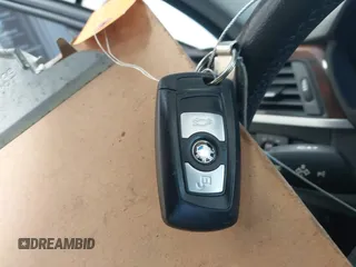 2015 BMW 3 Series 320i с VIN WBA3B1G50FNT64152, выставлен на аукционе IAAI как лот 42303555 с пробегом 115 421 миль миль и . История ставок и продаж доступна на DreamBid. Изображение 11.