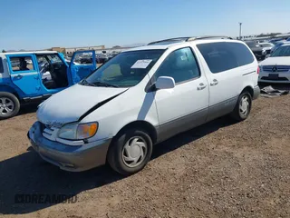 2002 Toyota Sienna LE with VIN 4T3ZF13C62U444564, listed as a IAAI auction lot 41515466 with 284,745 mi miles. Bid and sale history available at carsss.com. Image 2.