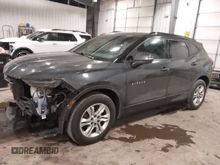 2020 Chevrolet Blazer LT z VIN 3GNKBHRS2LS529797, wystawiony jako IAAI lot #41725280 z przebiegiem 60 047 mil mil oraz . Historia ofert i sprzedaży dostępna na DreamBid. Obrazek 18.