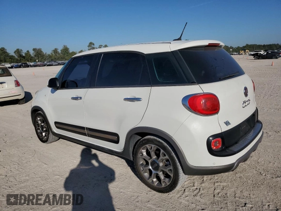 2014 FIAT 500L Trekking with VIN ZFBCFADH9EZ018472, listed as a Copart auction lot 77189464 with 155,396 mi miles and Clean Title. Bid and sale history available at carsss.com. Image 2.