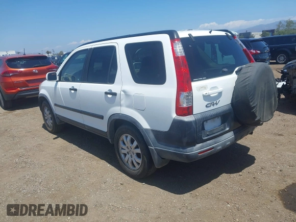 2005 Honda CR-V EX with VIN JHLRD78865C057150, listed as a IAAI auction lot 42148093 with 179,119 mi miles. Bid and sale history available at carsss.com. Image 3.