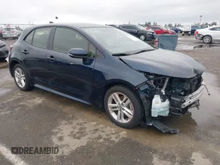 2021 Toyota Corolla Hatchback SE with VIN JTND4MBE8M3107240, listed as a IAAI auction lot 41570554 with 35,583 mi miles. Bid and sale history available at carsss.com. Image 1.