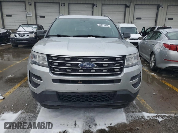2017 Ford Explorer z VIN 1FM5K8B8XHGD97457, wystawiony jako Copart lot #45878955 z przebiegiem 124 281 mil mil oraz Szkoda całkowita • Salvage title. Historia ofert i sprzedaży dostępna na DreamBid. Obrazek 5.