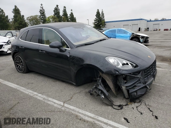 2015 Porsche Macan S with VIN WP1AB2A59FLB41711, listed as a Copart auction lot 54199705 with 146,734 mi miles and Clean Title. Bid and sale history available at carsss.com. Image 4.